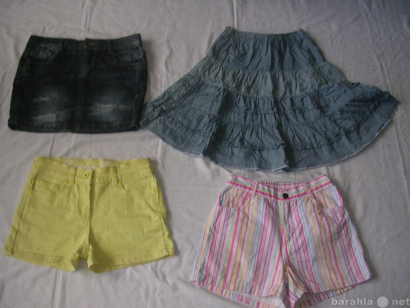 Продам: юбки и шорты для девочки