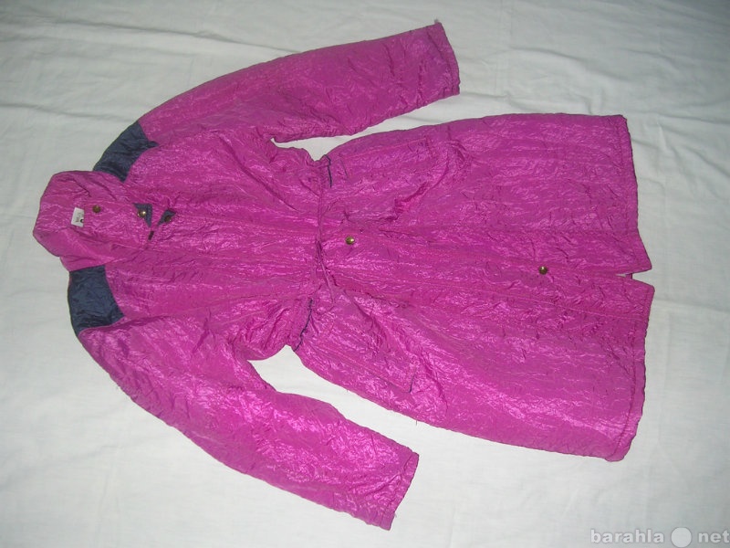 Продам: легкое пальто для девочки