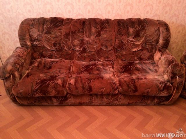 Продам: Срочно продаю раскладной диван!