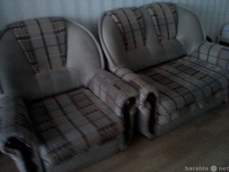 Продам: Кресло,мини-диван,большой диван