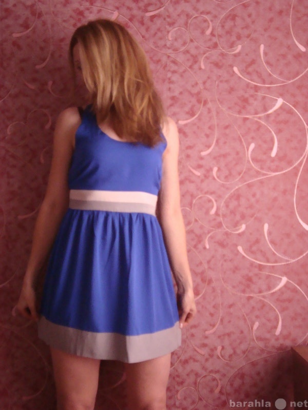 Продам: голубое платье