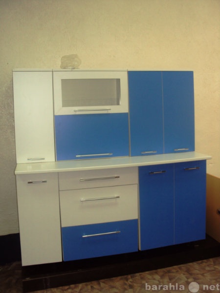 Продам: Кухня голубая универсальная 1.5 м