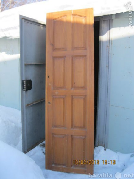 Продам: Дверь (натуральное дерево - сосна)