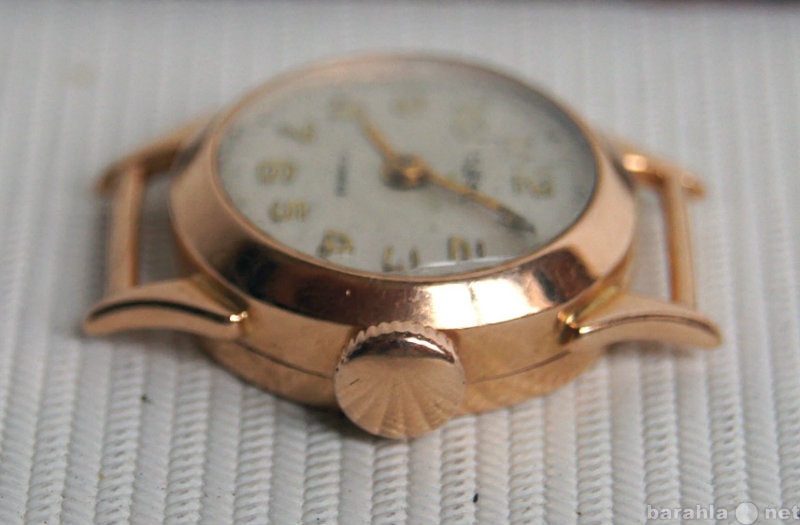Продам: золотые женские часы