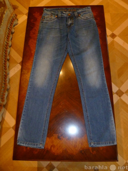 Продам: Фирменные джинсы