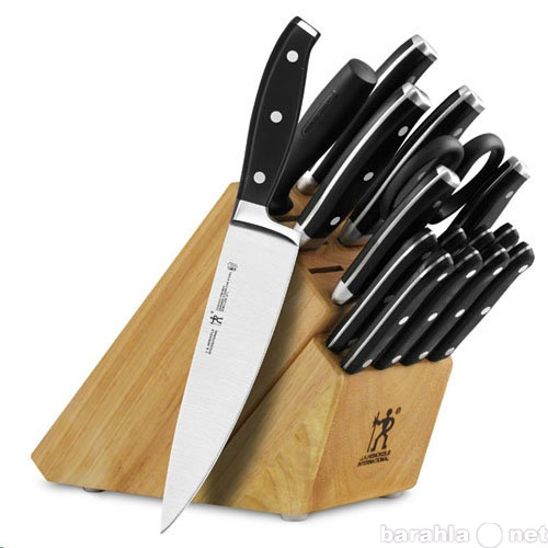 Продам: Комплект ножей Henckels 16935-017