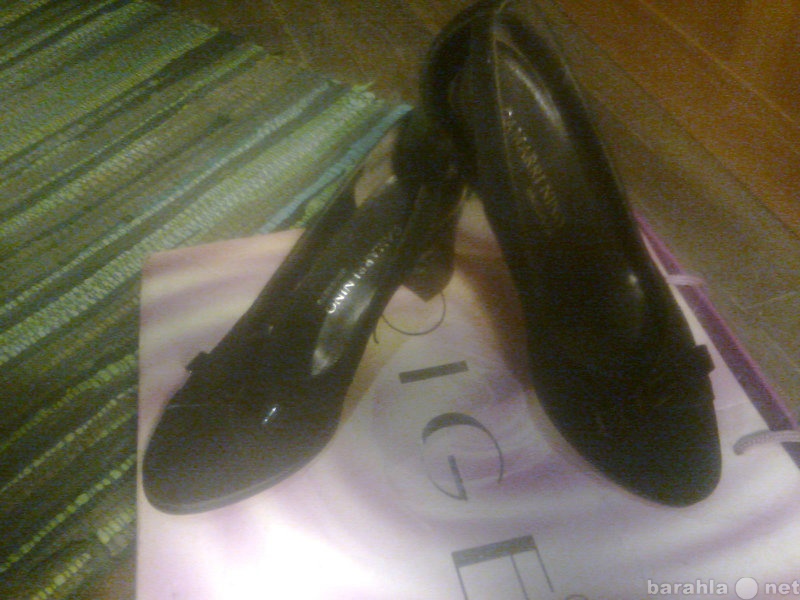 Продам: Туфли комбинированнные кожа-замша черные