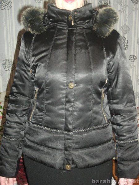 Продам: Продается весенне черная куртка 42-44 ра