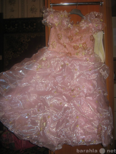 Продам: праздничное детское платье