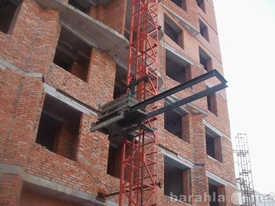 Продам: Вертикальный строительный подъемник П
