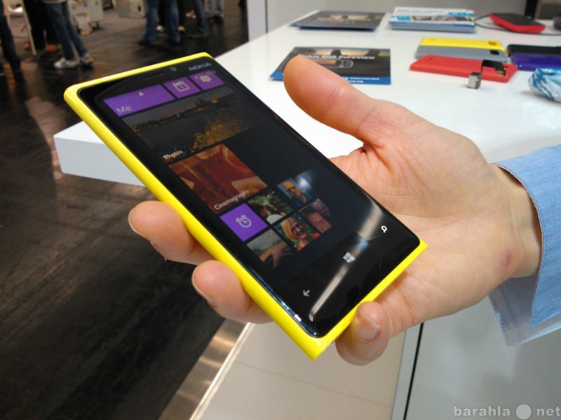 Продам: Nokia Lumia 920