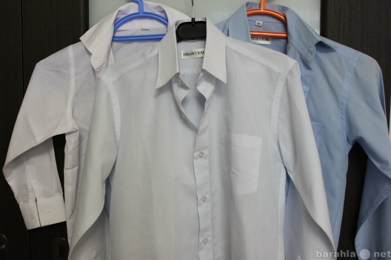 Продам: Рубашки на 1-4 класс мальчику