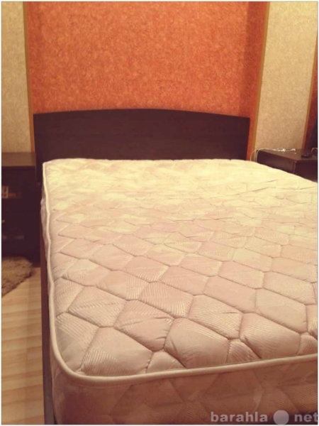 Продам: Двуспальная кровать 140х200
