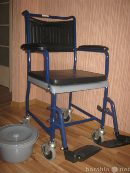 Продам: Инвалидное кресло-санитарный стул