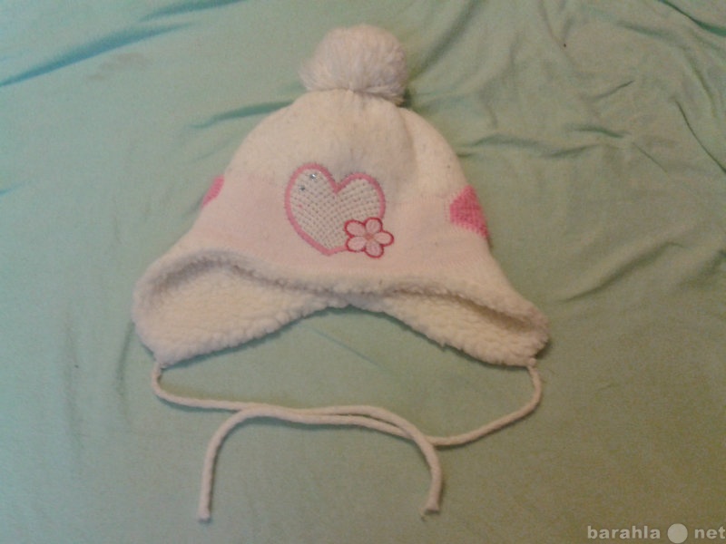 Продам: Продам зимнюю шапку для девочки