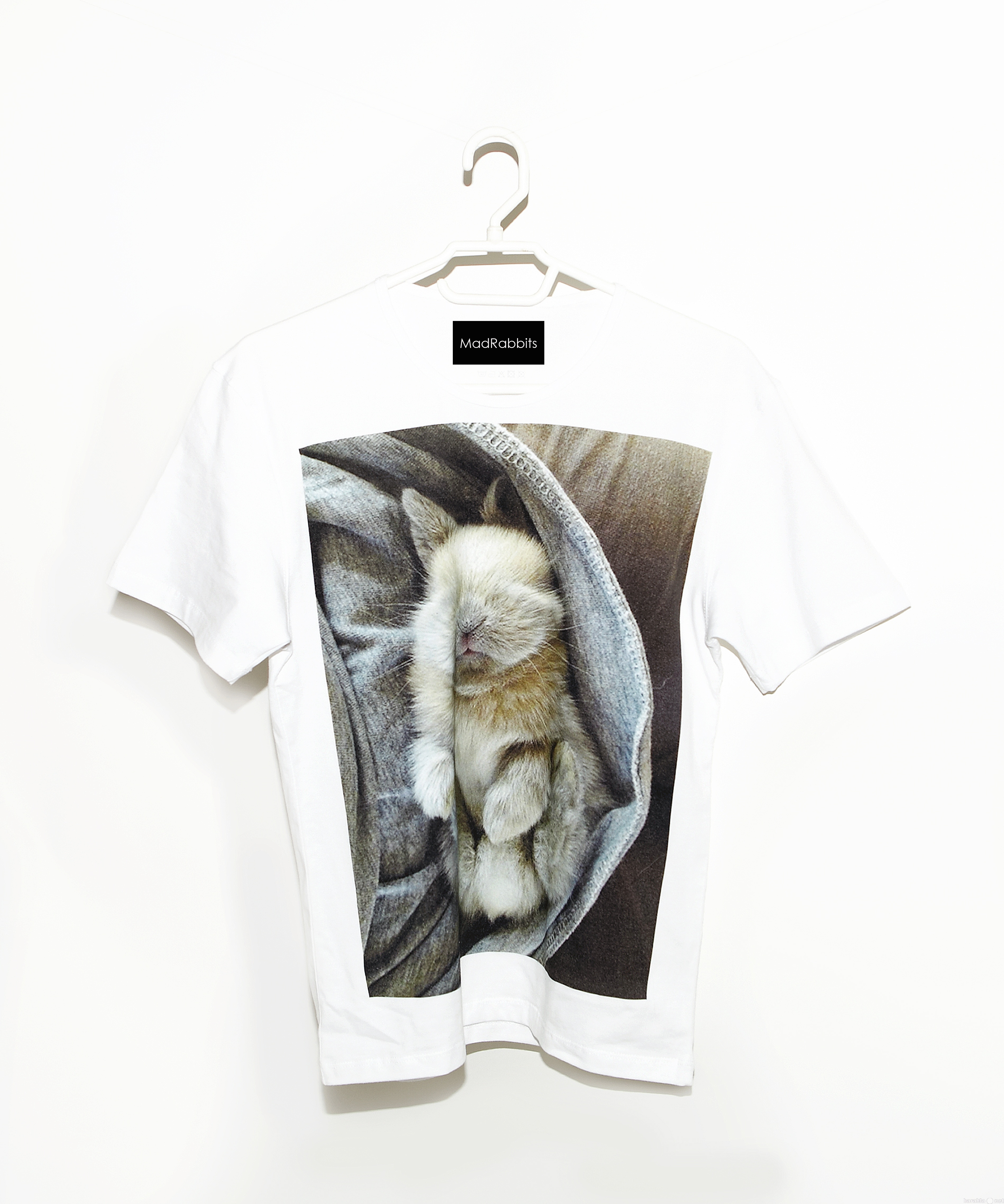 Продам: Дизайнерские футболки фирмы MAD rabbits