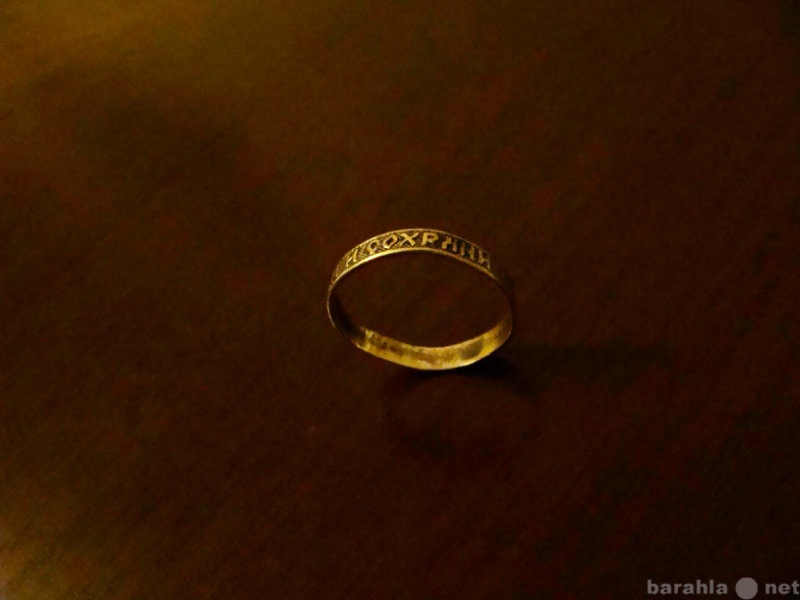 Продам: Серебряное кольцо