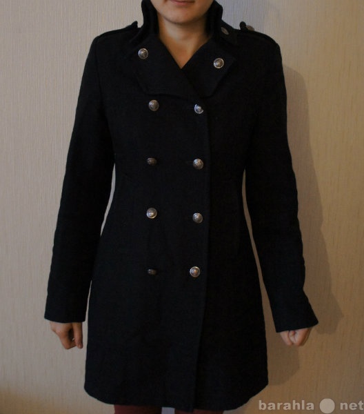 Продам: Черное пальто,44 размер