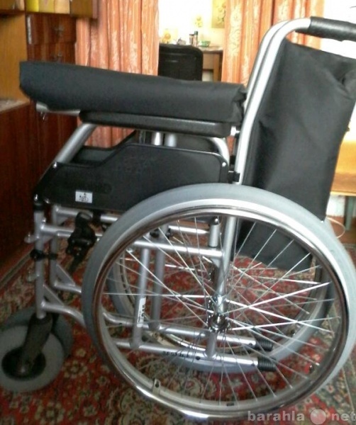 Продам: инвалидная коляска,ходунки,тренажер.нов