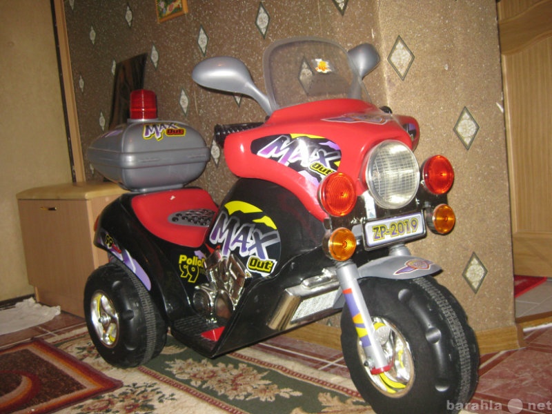 Продам: детский мотоцикл на АКБ