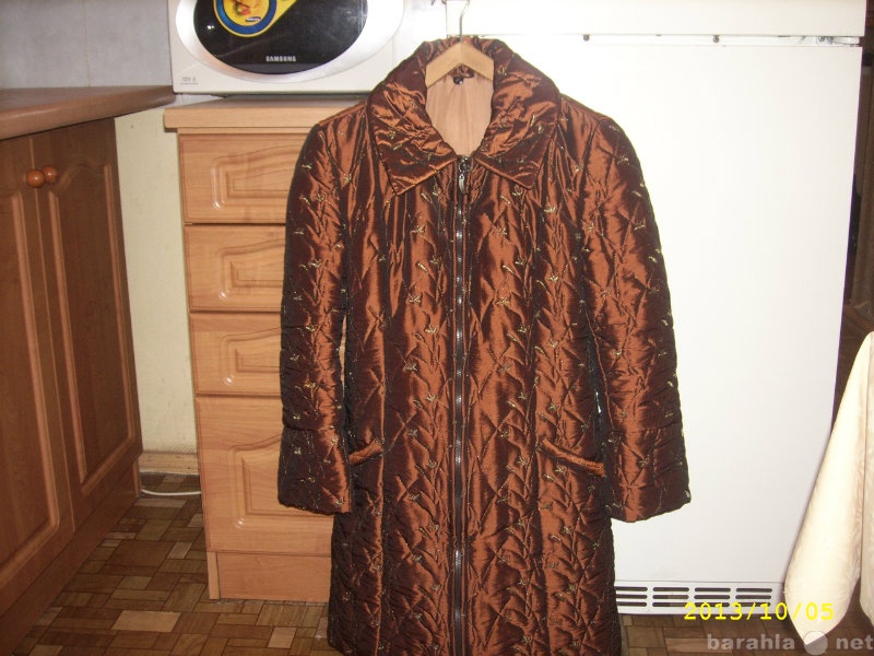 Продам: Куртку жен