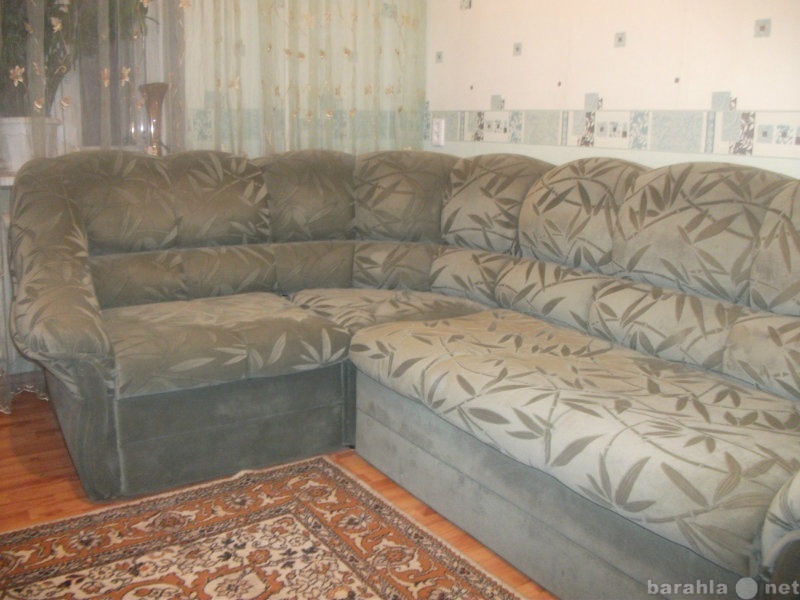 Продам: угловой диван и кресло-кровать