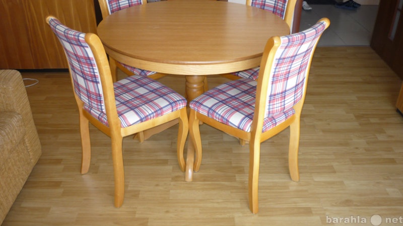 Продам: Обеденная группа, стол + 4 стула