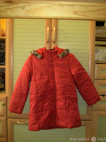 Продам: Куртка осенняя для девочки
