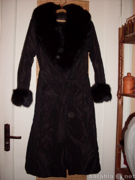 Продам: пальто новое женское 44 раз с нат мехом