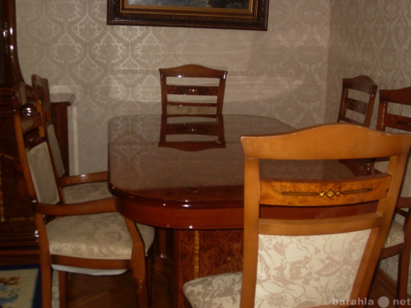 Продам: Добротная мебель для гостиной и спальни