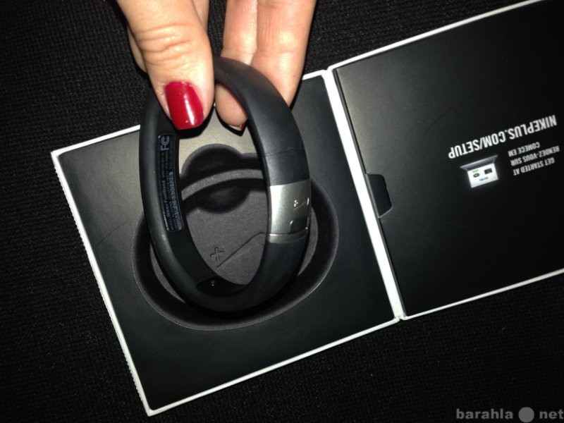 Продам: Nike+ FuelBand -новый! отличный подарок