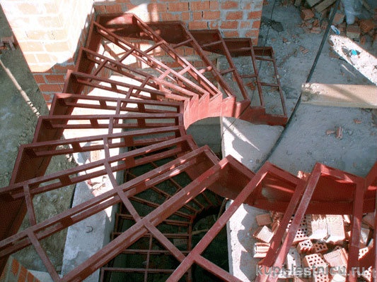 Продам: лестницы- изготовление