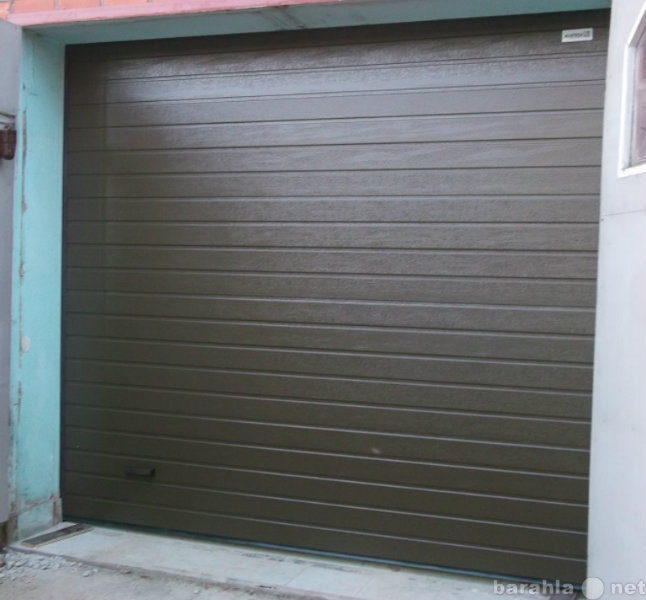 Продам: Автоматические гаражные ворота 3000x2500