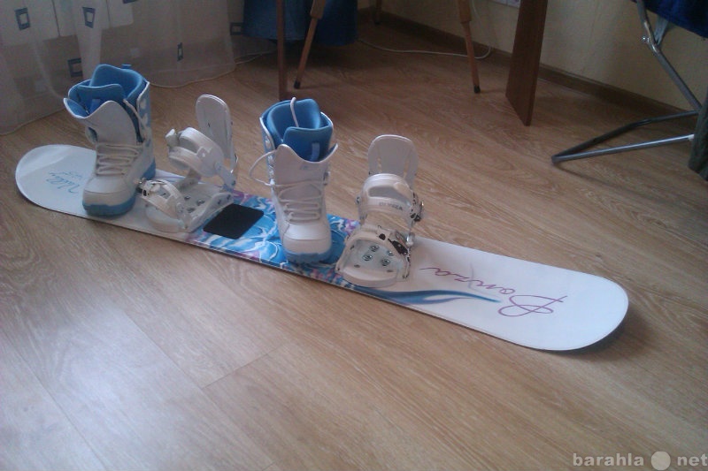 Продам: сноубордический комплект + защитка