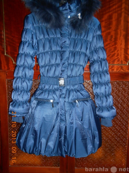 Продам: Пальто зимнее новое для девочки