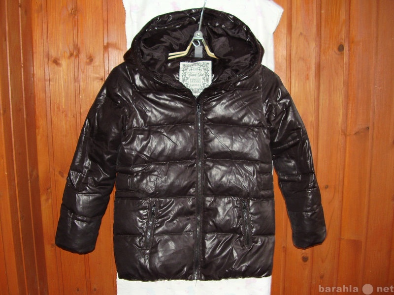 Продам: Зимнюю куртку на синтепоне