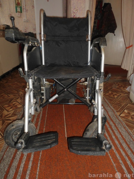 Продам: Кресло-коляска с электроприводом КАР-4.1