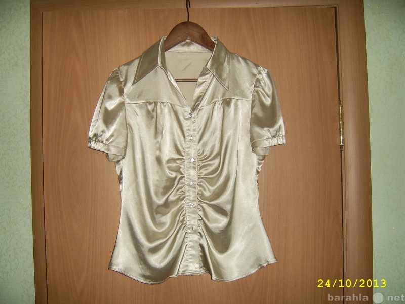 Продам: Блуза женская шёлк-стреч 46-48 р