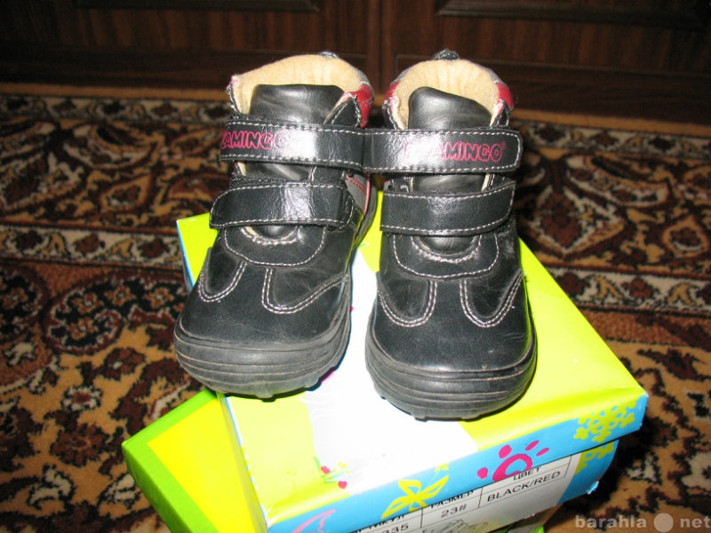 Продам: детская обувь 22,23 и 24 размеров.