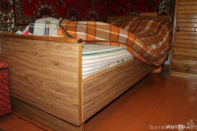 Продам: Кровать и матрас