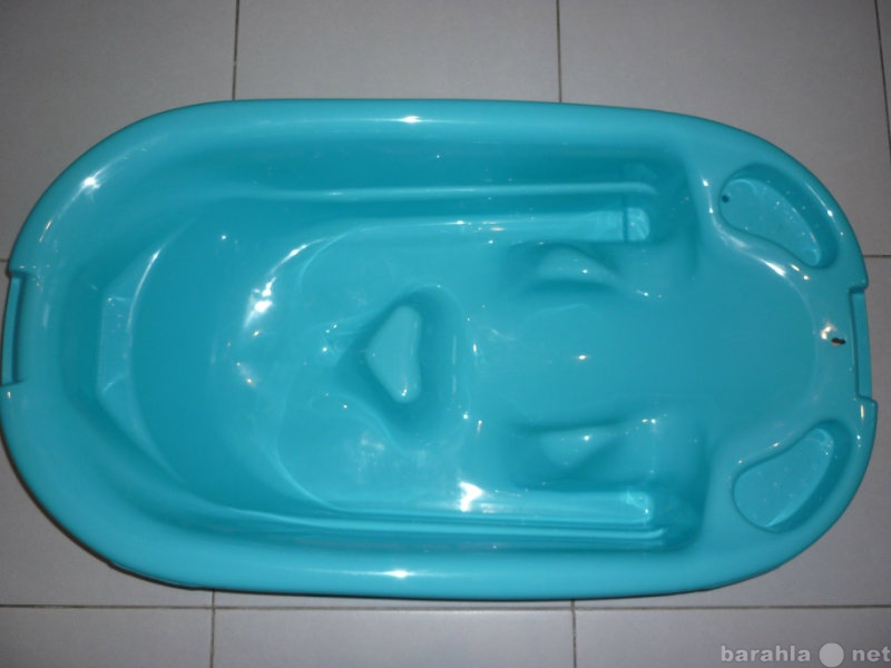 Продам: Детская анатомическая ванночка