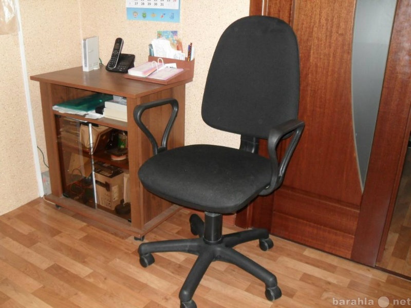 Продам: Кресло «Престиж» чёрного цвета
