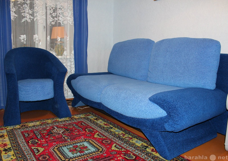 Продам: мягкий уголок - диван и кресла