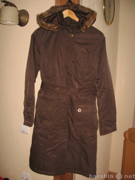 Продам: демисезонное пальто