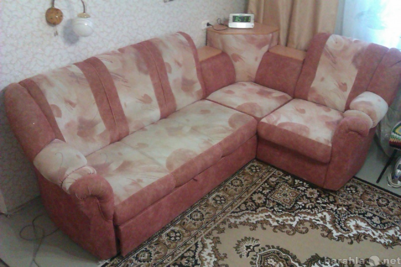 Продам: диван-уголок раскладной + кресло