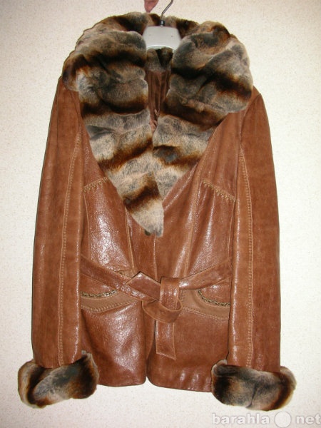 Продам: Женская авторская утепленная куртка