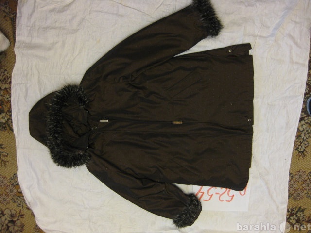 Продам: женская теплая куртка размер 54