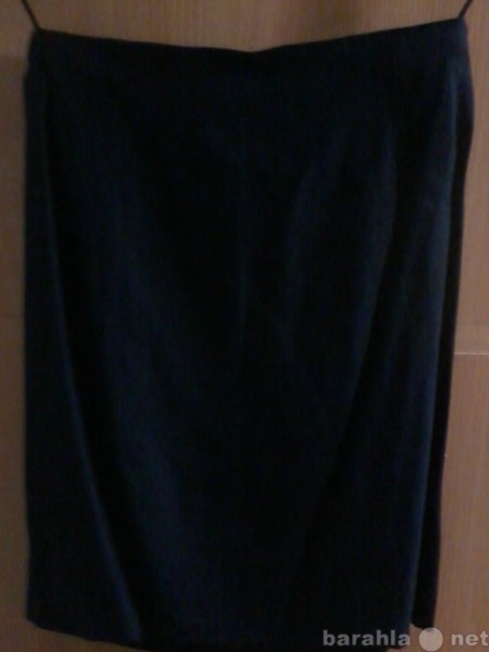 Продам: Великолепная юбка темно синего цвета