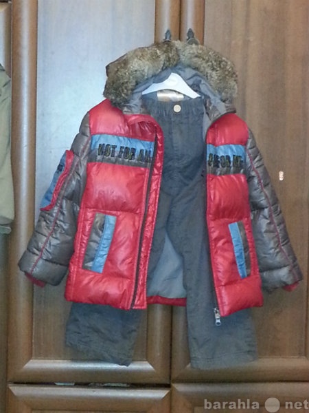 Продам: Зимняя куртка пуховик, размер 104-110