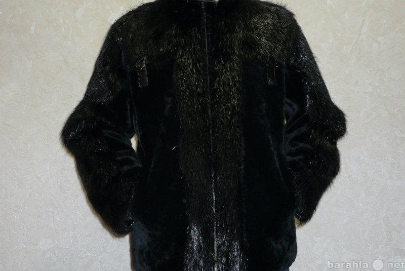 Продам: Мужская меховая куртка